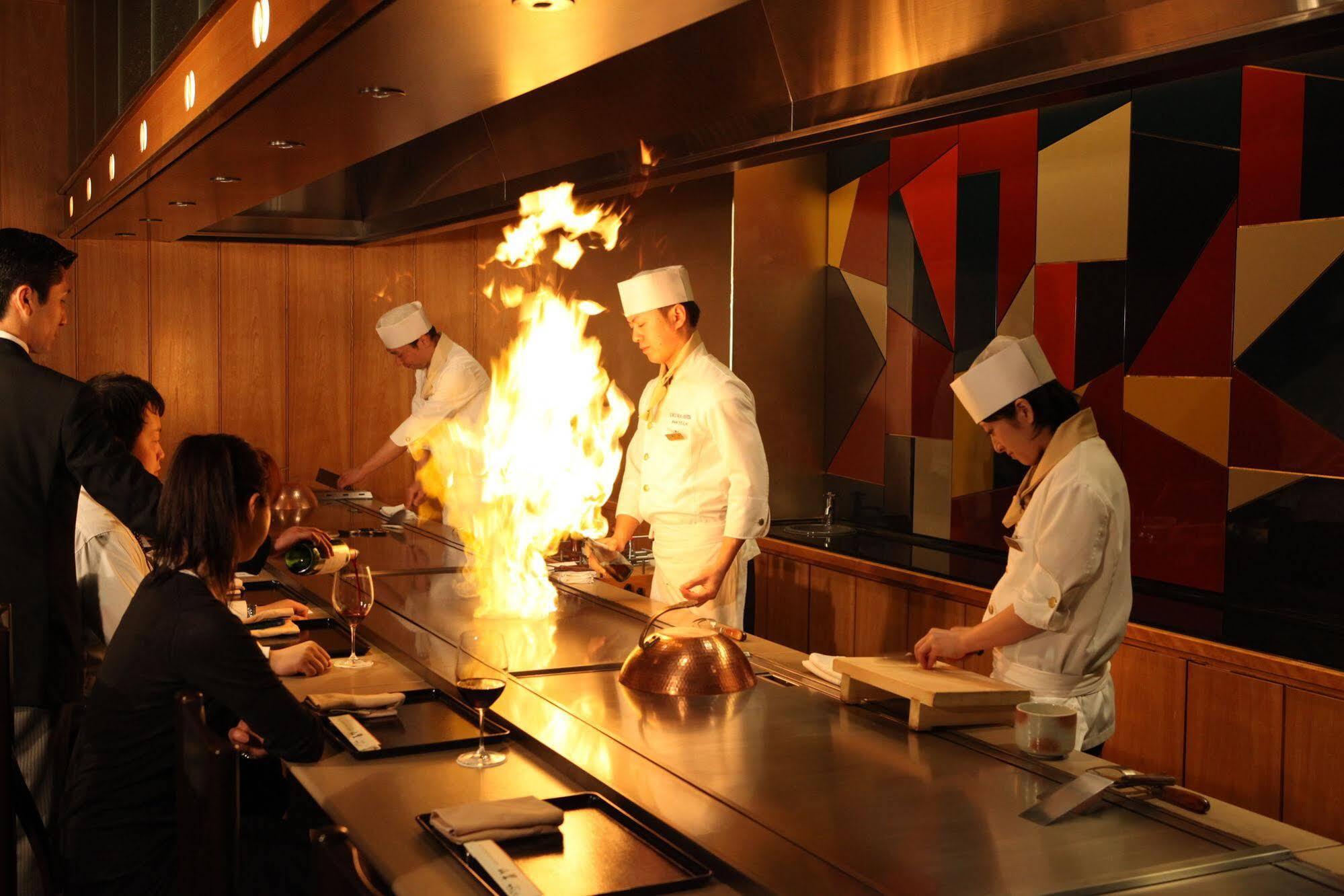 Okura Akademia Park Hotel Kisarazu Exteriör bild